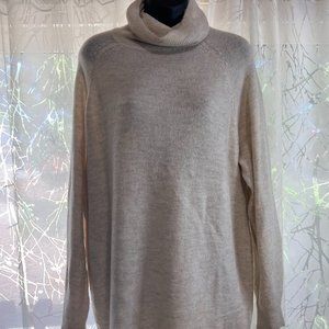H&M - White Turtleneck - Size Small